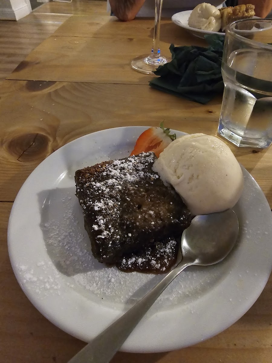 Bella Roma Restaurant & Pizzeria-8